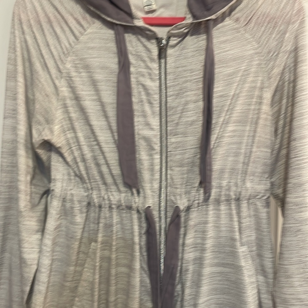 Lululemon Jacket - Picture 3 of 8